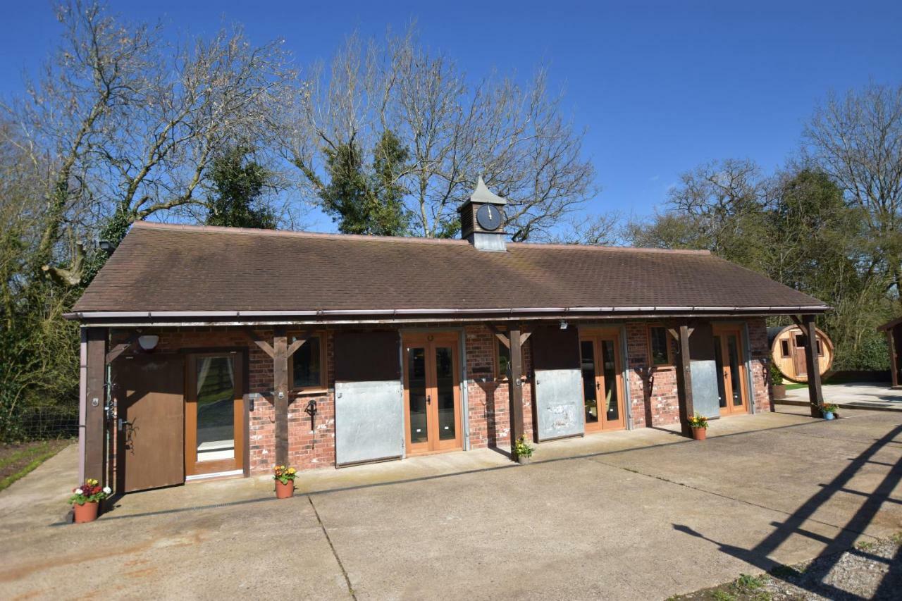 Oak Tree Stables Cottage Birmingham Exteriér fotografie
